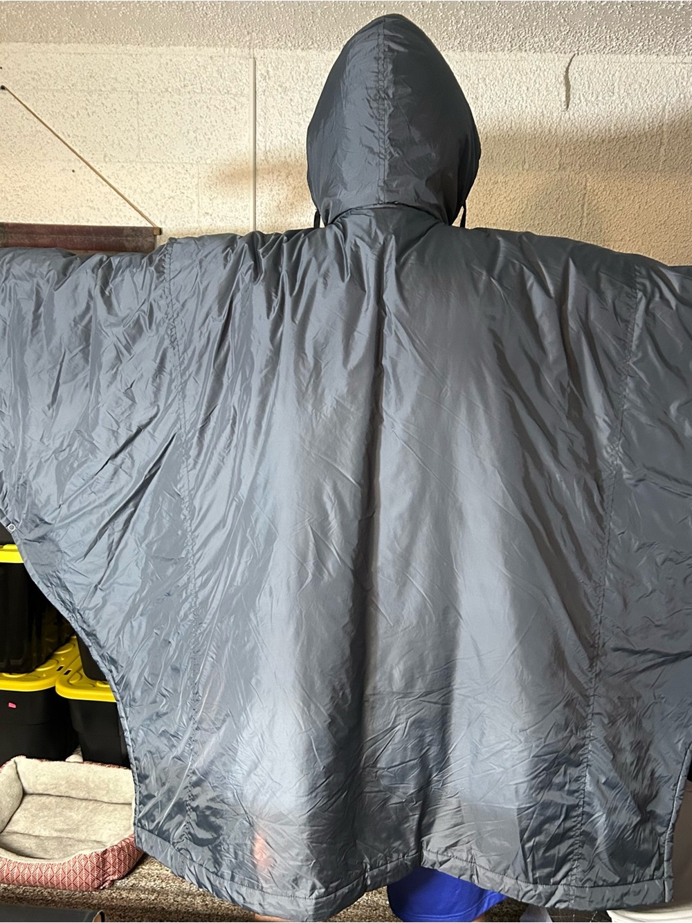 Banana Republic 1/4 zip Hooded Quilted Puffer Poncho, S/M - Picture 5 of 10